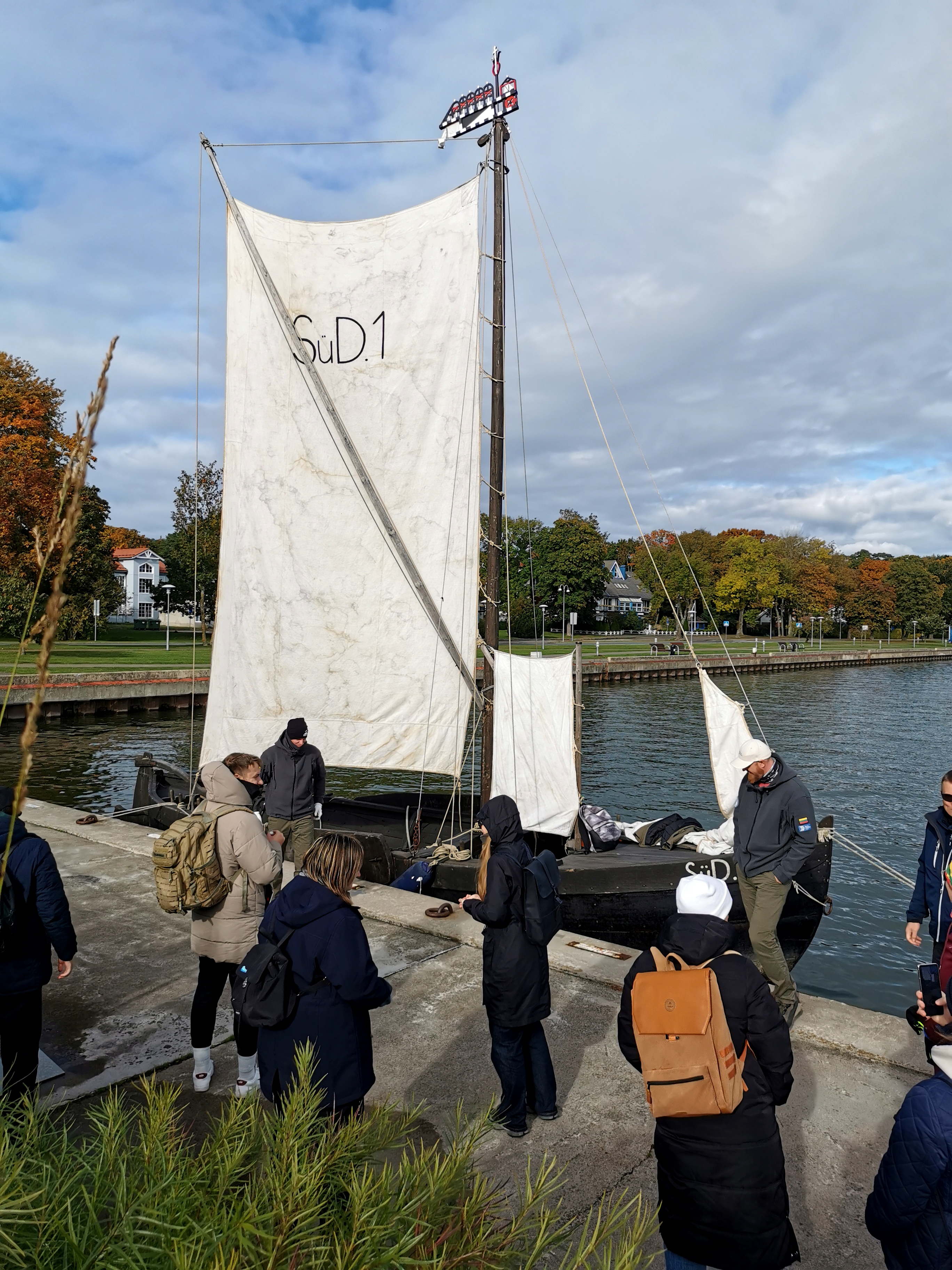 Ąžuolinės burės Ąžuolinės burės