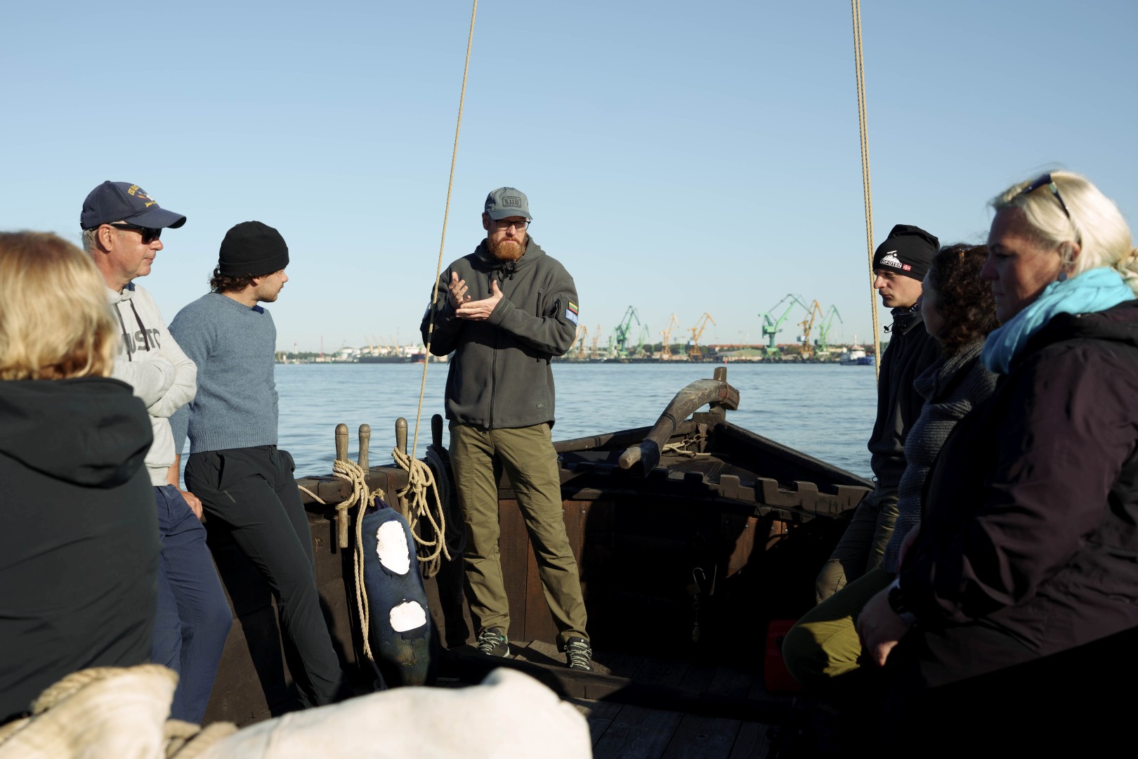 ĄŽUOLINĖS BURĖS, BURIŲ MIESTAS ĄŽUOLINĖS BURĖS, BURIŲ MIESTAS